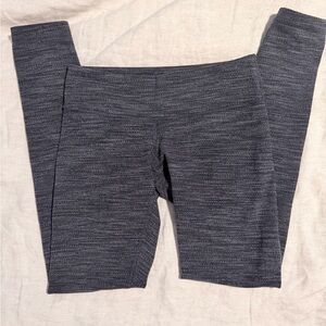 lululemon athletica gray/black textured leggings